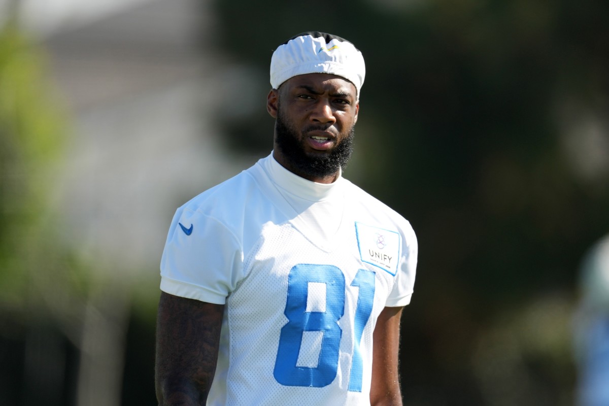 Chargers WR Mike Williams was Very Close to Switching Jersey