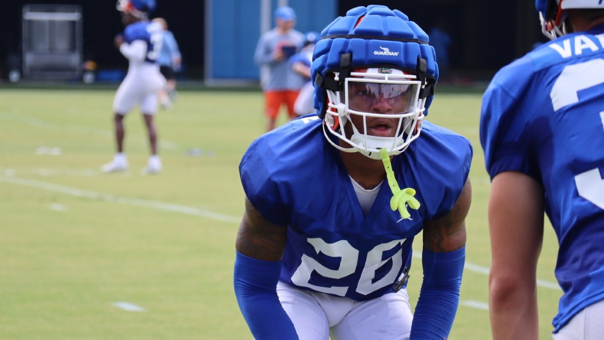 Freshman Florida Gators CB Dijon Johnson Makes Strong Practice Debut ...