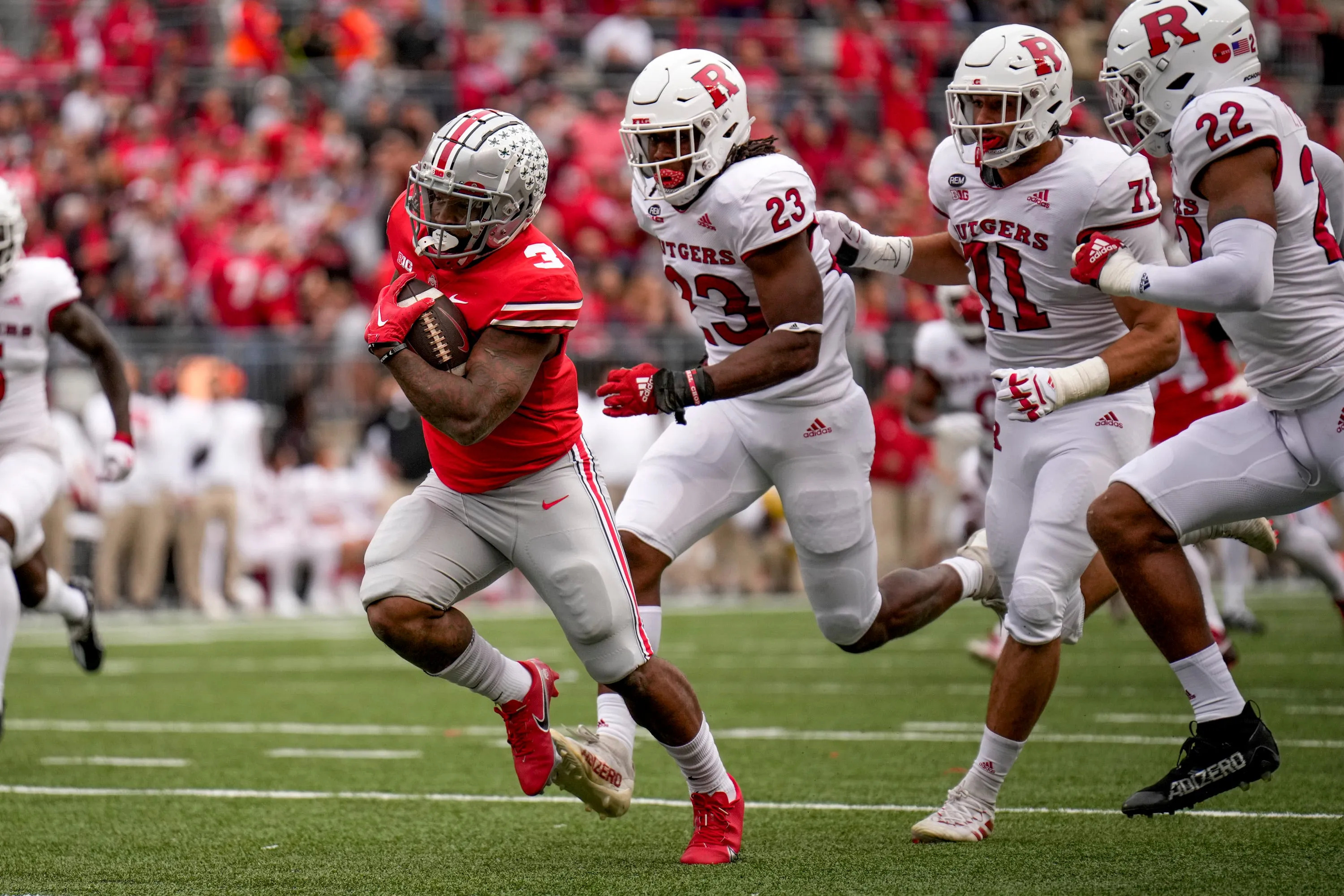 Ohio State Buckeyes QB Devin Brown Injured vs. Penn State Nittany Lions -  Tracker - Sports Illustrated Ohio State Buckeyes News, Analysis and More