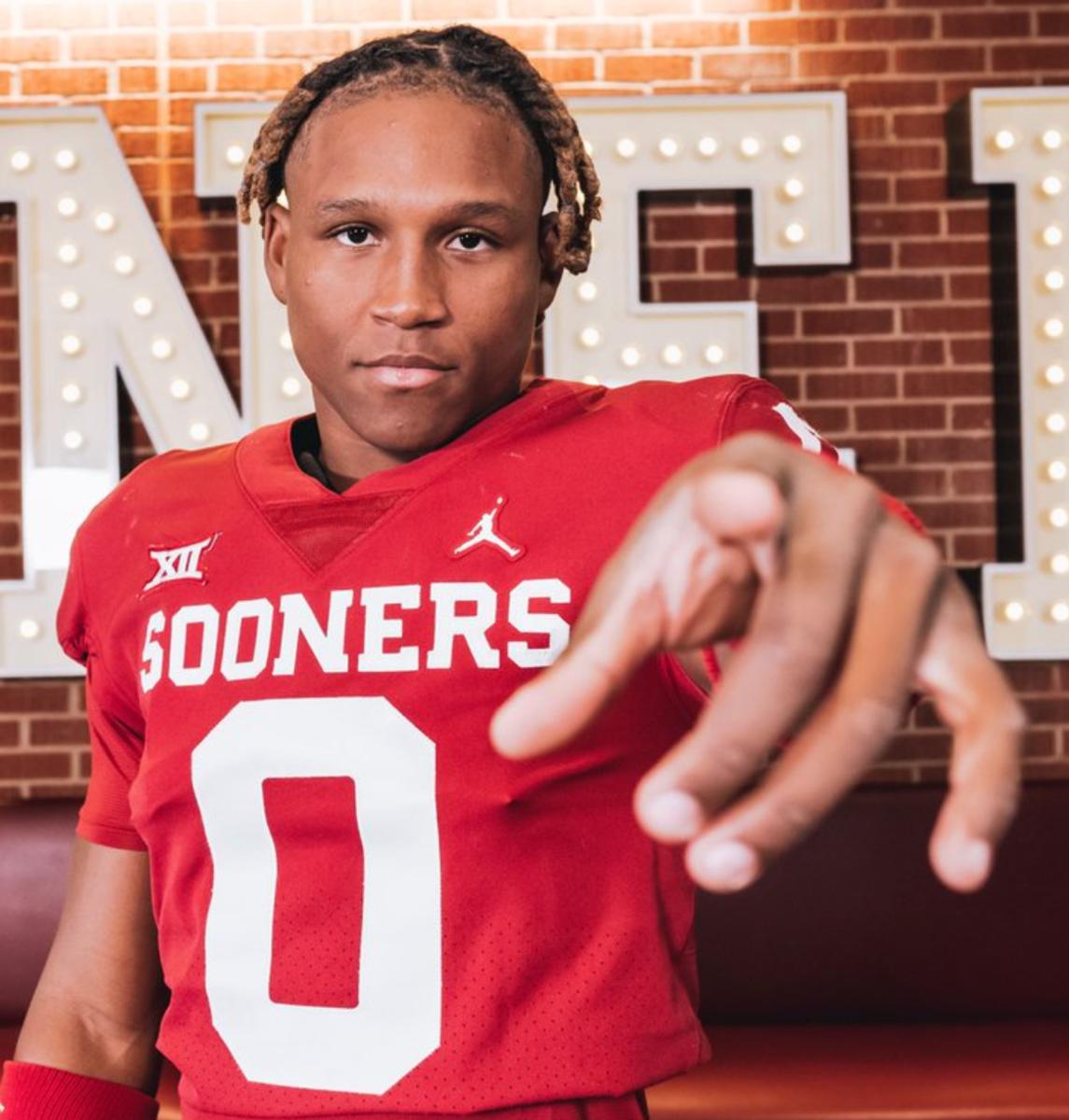 Oklahoma DB Commit Discusses Recruitment, Other 2024 Targets Sports