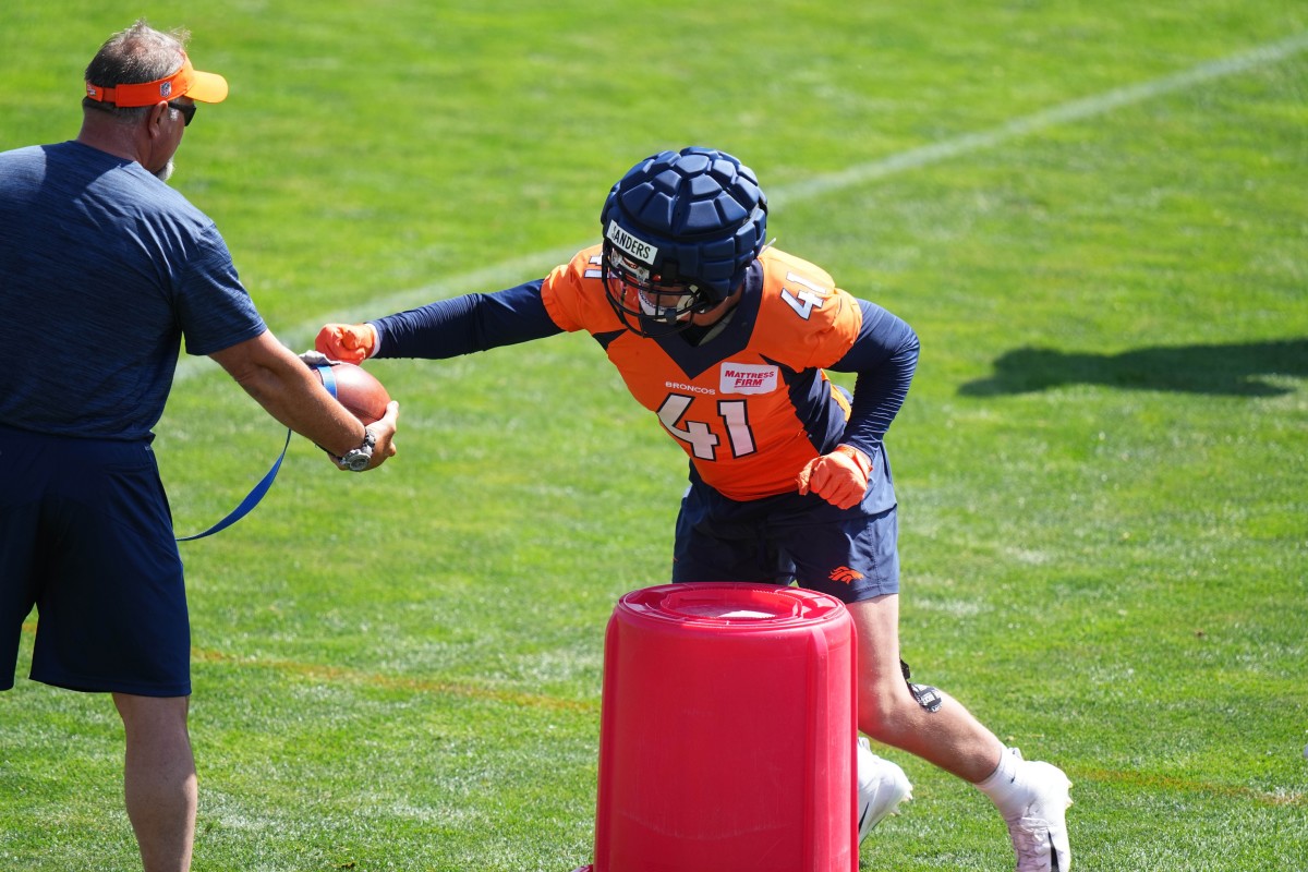 Five Denver Broncos to Watch in Preseason Game 1 vs. Arizona Cardinals -  Sports Illustrated Mile High Huddle: Denver Broncos News, Analysis and More