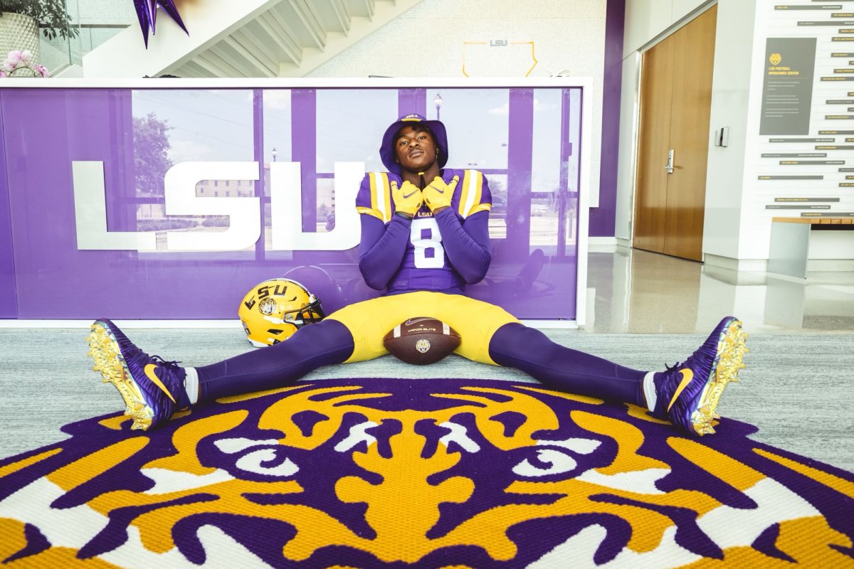 LSU Football: No. 1 Target Colin Simmons Sets Commitment Date - Sports ...