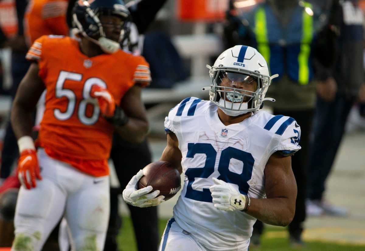Indianapolis Colts running back Jonathan Taylor (28) runs the ball in the second half as the Chicago Bears host the Indianapolis Colts at Soldier Field in Chicago on Sunday, Oct. 4, 2020. Indianapolis Colts Face The Chicago Bears In Chicago On Sunday Oct 4 2020