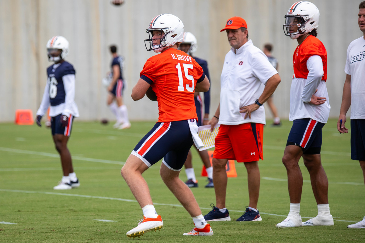 Hank Brown at Auburn football practice - Eric Starling/Auburn Daily