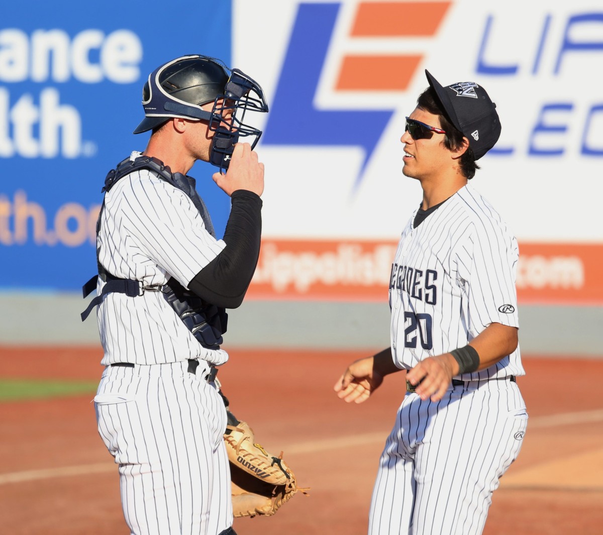 New York Yankees Prospect Goes Viral For Ability To "Switch Field ...