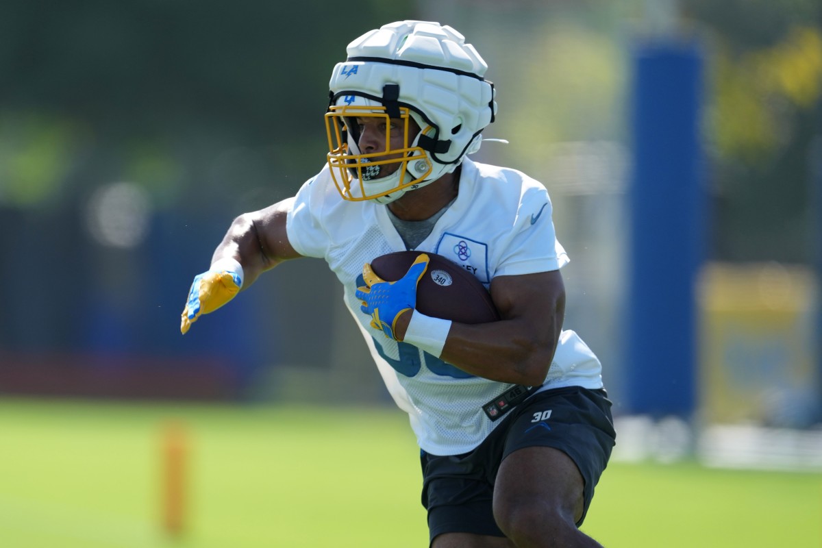 Chargers running back Austin Ekeler's inexperience shows at end of