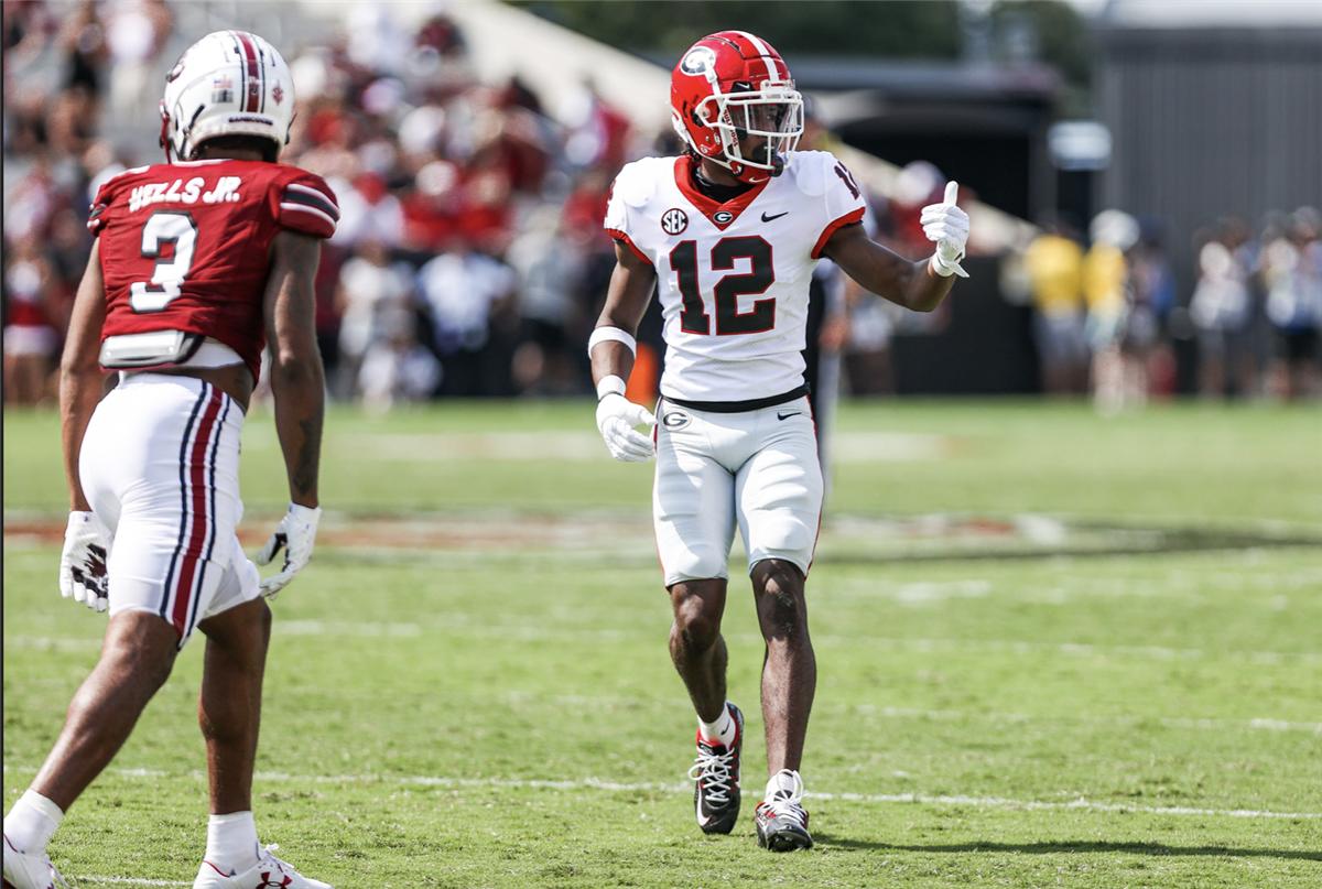 Julian Humphrey (12) lines up against South Carolina's Antwane Wells Jr.. A strong spring put Humphrey in the thick of the competition to replace Kelee Ringo at corner.