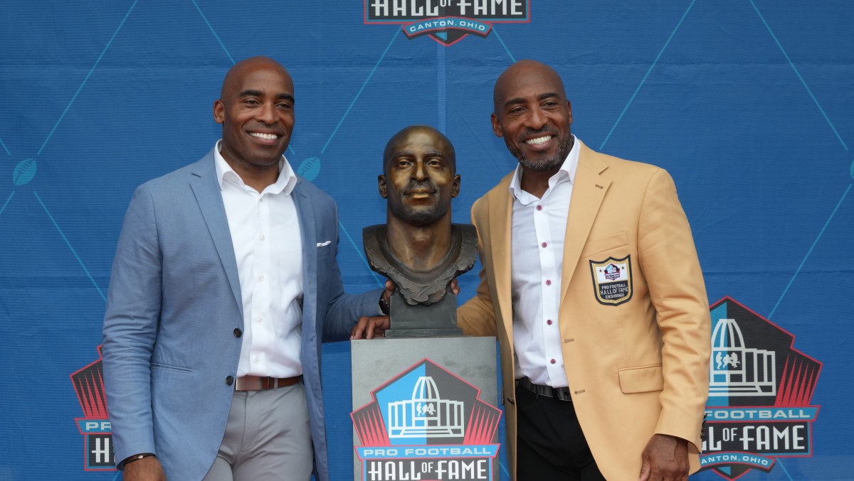 Former Buc Ronde Barber elected to Pro Football Hall of Fame