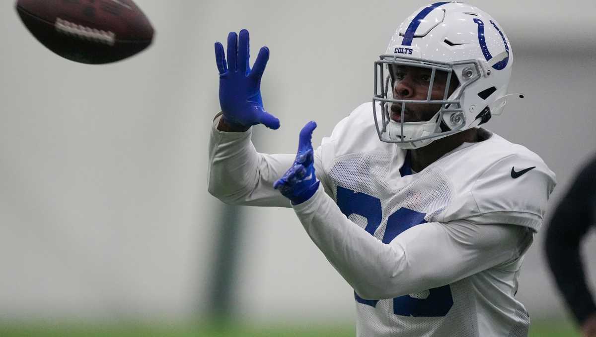 See photos from Indianapolis Colts training camp Monday