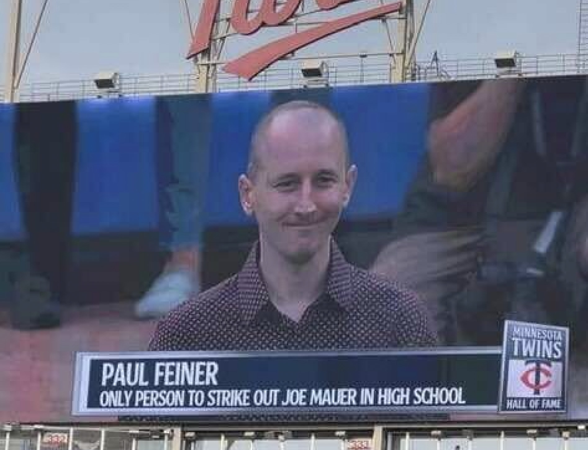 The Minnesota Twins inducted Joe Mauer into the Twins HOF tonight and Paul  Feiner, the only person who struck out Mauer in High School, was part of  the ceremony : r/baseball