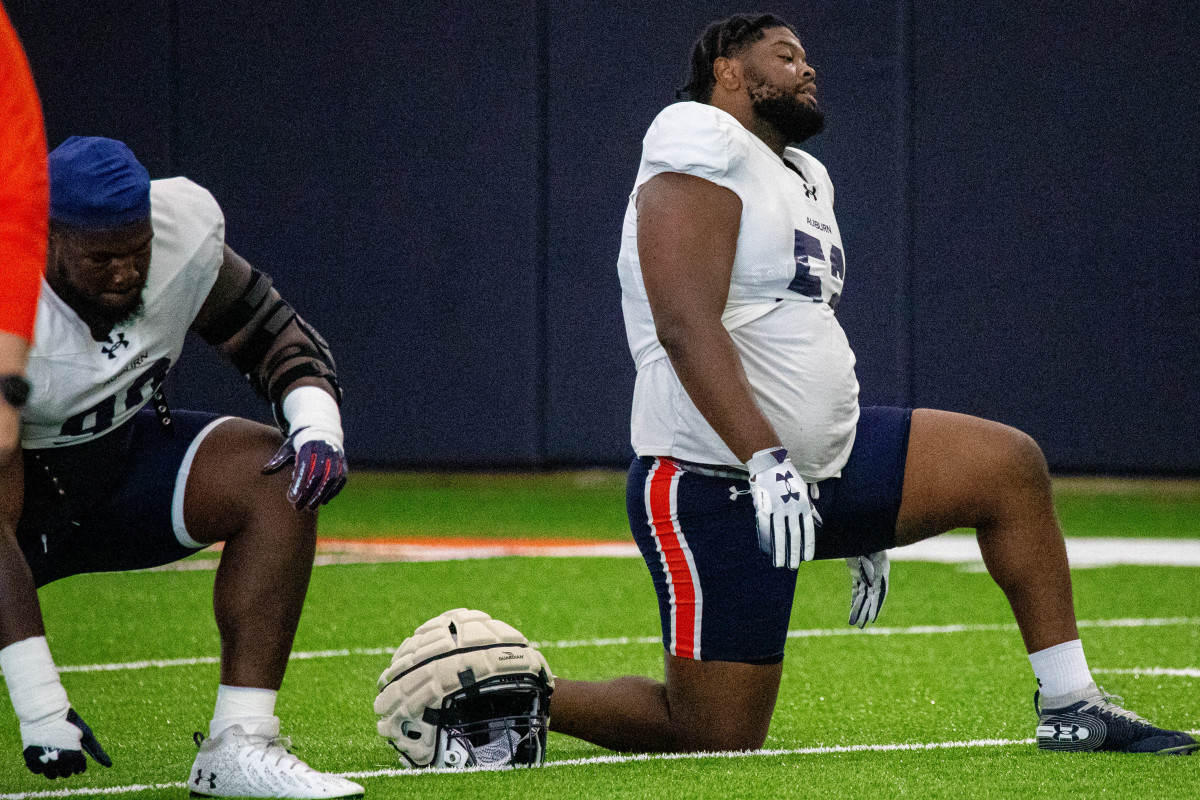 Justin Rogers at Auburn football practice - Eric Starling/Auburn Daily