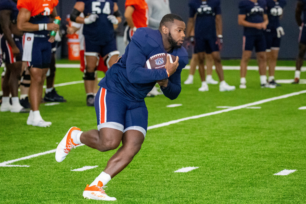 Sean Jackson at Auburn football practice - Eric Starling/Auburn Daily