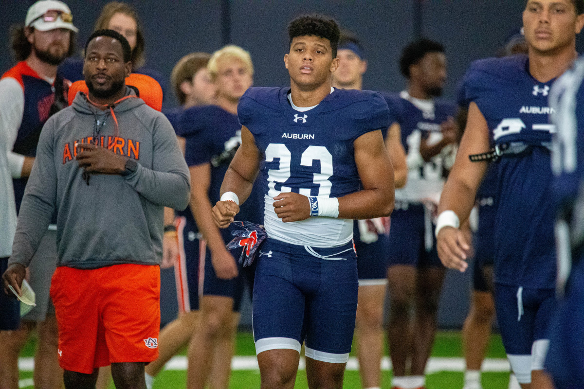 Jeremiah Cobb at Auburn football practice - Eric Starling/Auburn Daily