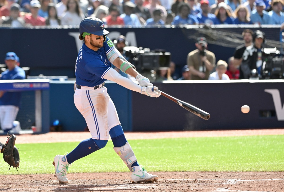 Sounds like Bo Bichette is getting close to returning