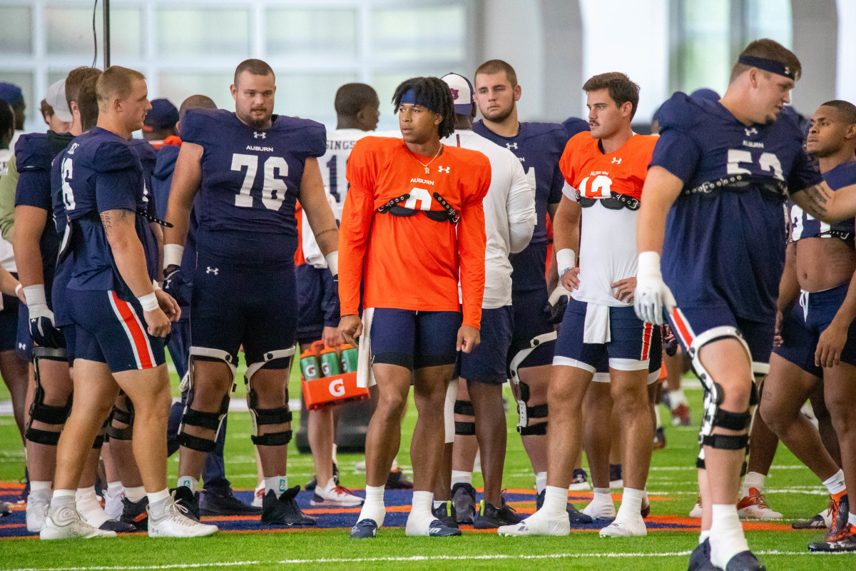 Robby Ashford, Clay Wedin at Auburn football practice - Eric Starling/Auburn Daily