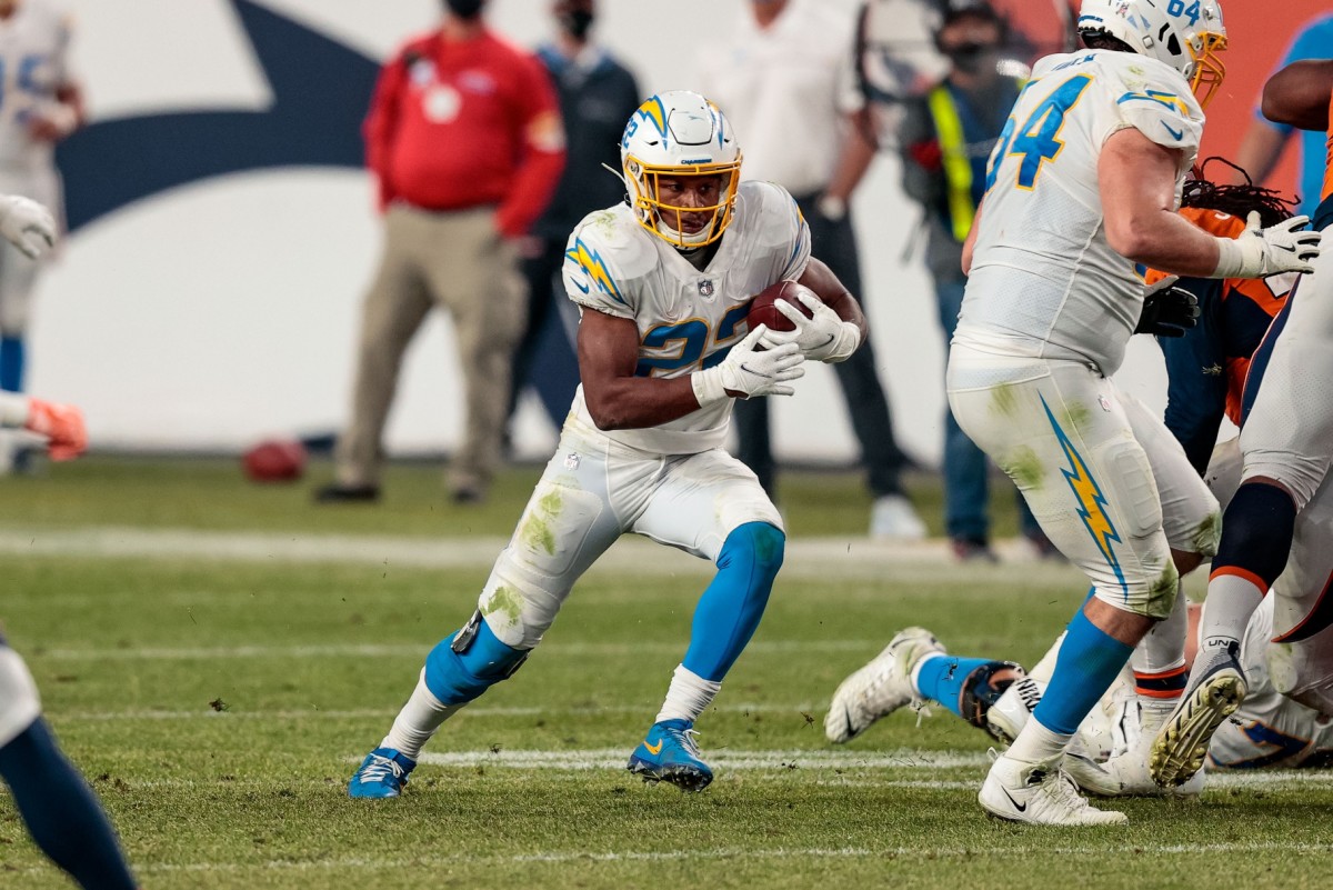 Lions Sign Productive Ex-Chargers RB Justin Jackson