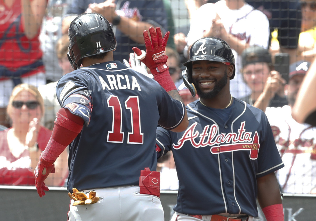 Braves top Pirates after Acuña leaves game early - The Sumter Item