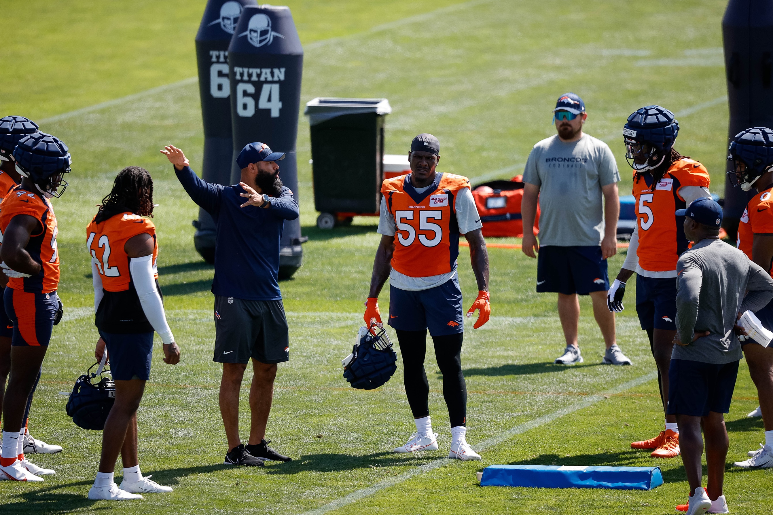 Why two returning offensive linemen are quietly key to Broncos' extreme  makeover up front – Boulder Daily Camera