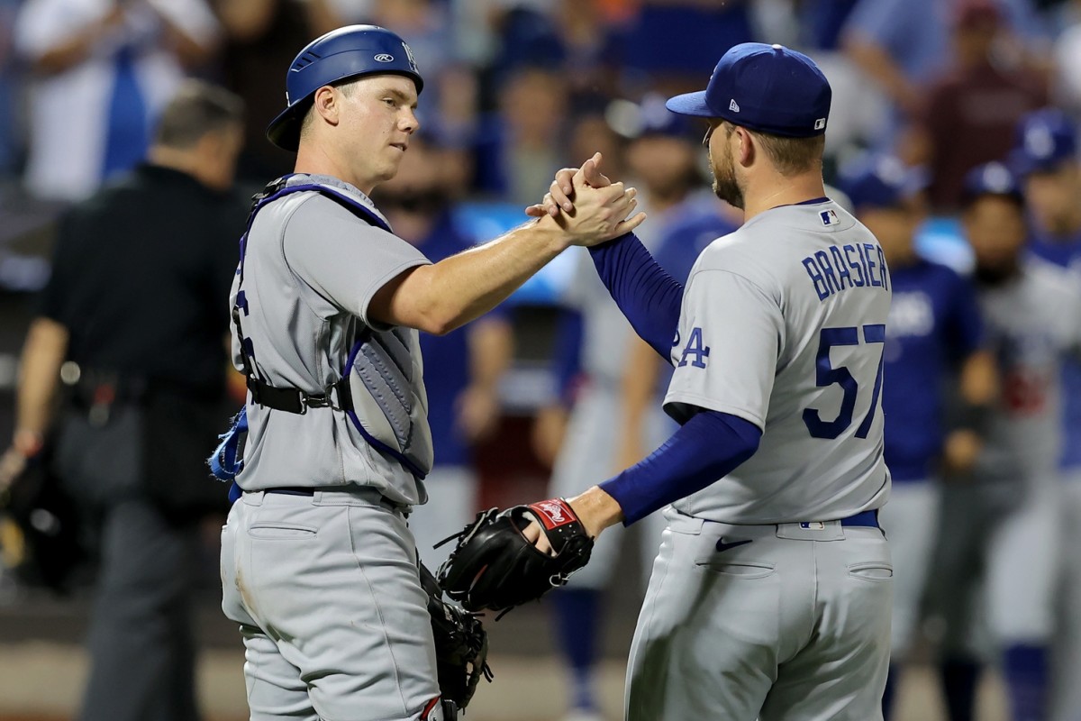 Dodgers news: Dave Roberts, Ryan Brasier reflect on Red Sox