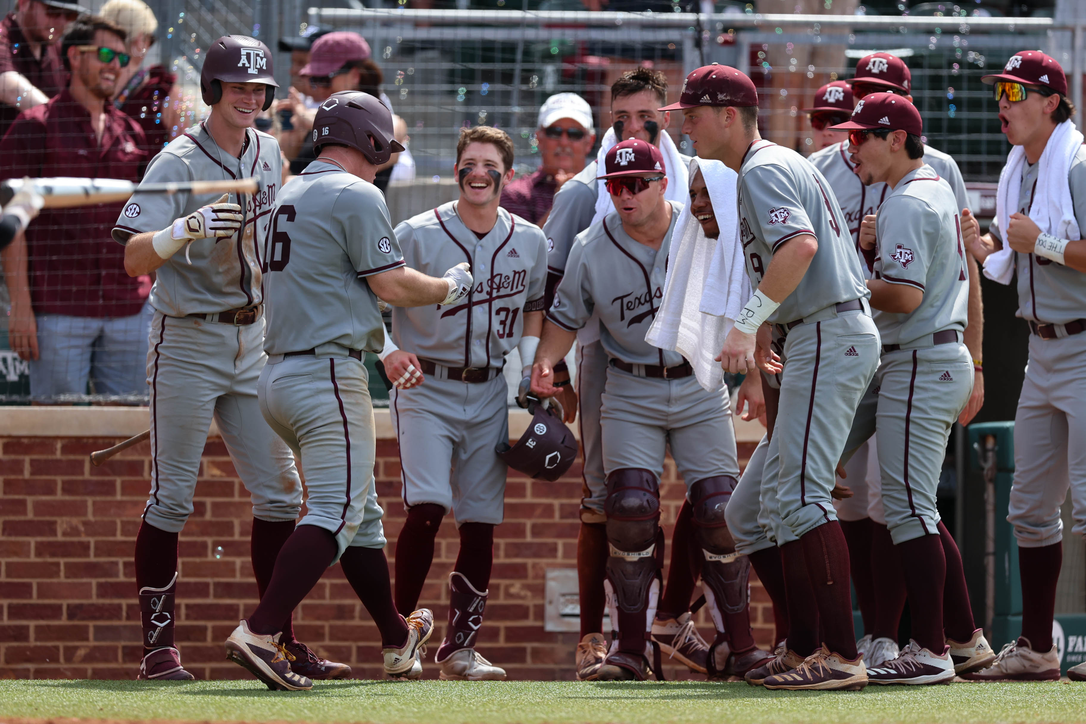 Game Log: Texas A&M Punches Ticket To College World Series With Win ...