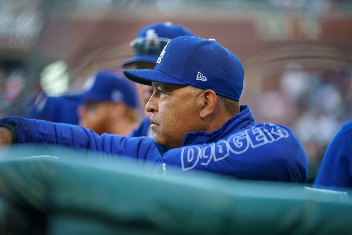 Dodgers' Dave Roberts offers worrying center field update ahead of