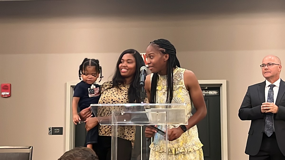 2022 ASWA Awards Banquet, Jimmy Smothers Courage Award: Jada Roberts