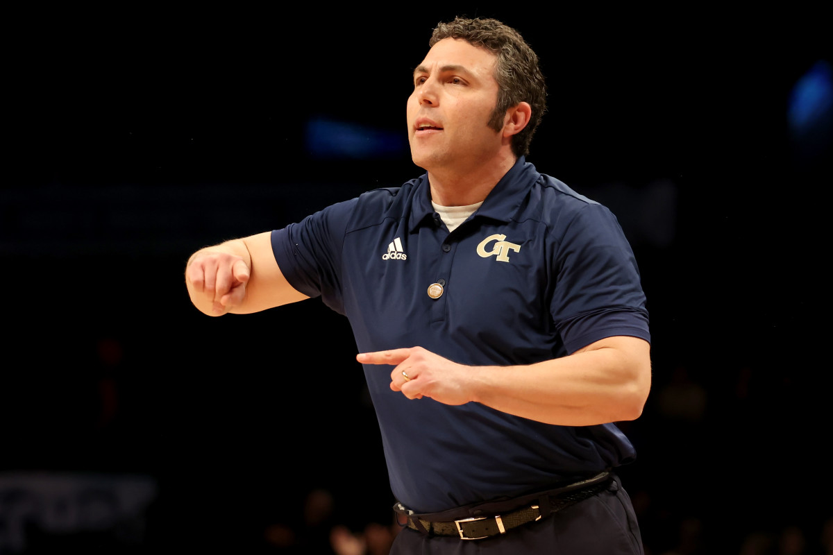 Georgia Tech Yellow Jackets head coach Josh Pastner coaches against the Louisville Cardinals during the first half at Barclays Center.