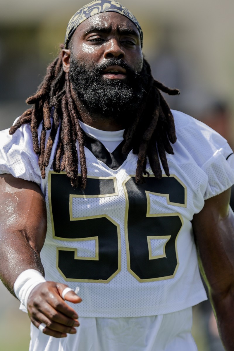 New Orleans Saints linebacker Isaiah Pryor (42) lines up for the