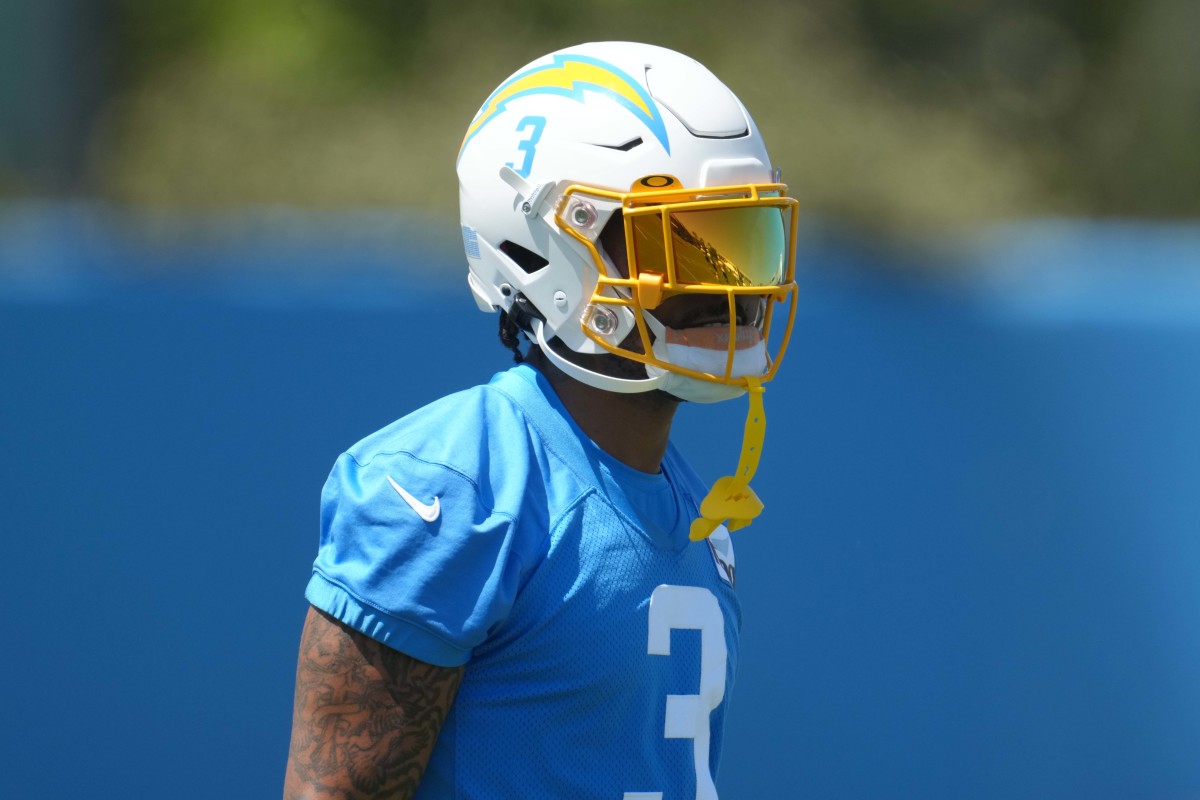 Chargers Injury Report: Austin Ekeler limited, Kenneth Murray returns -  Bolts From The Blue