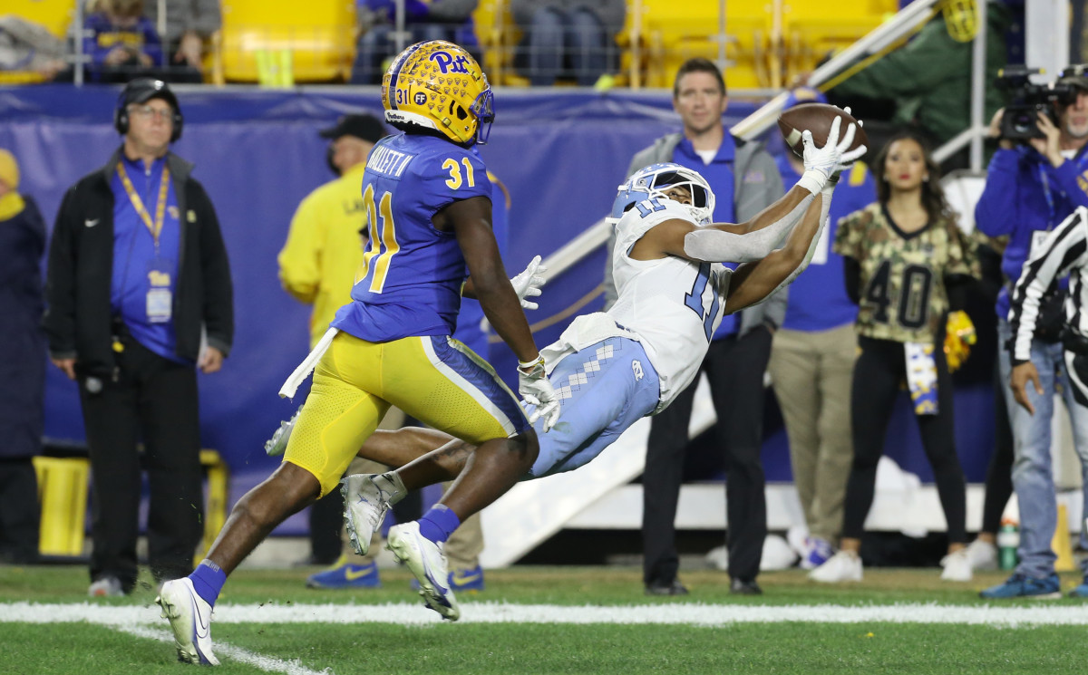 Report: North Carolina WR Josh Downs has not had any 'official' visits with  NFL teams - Field Gulls