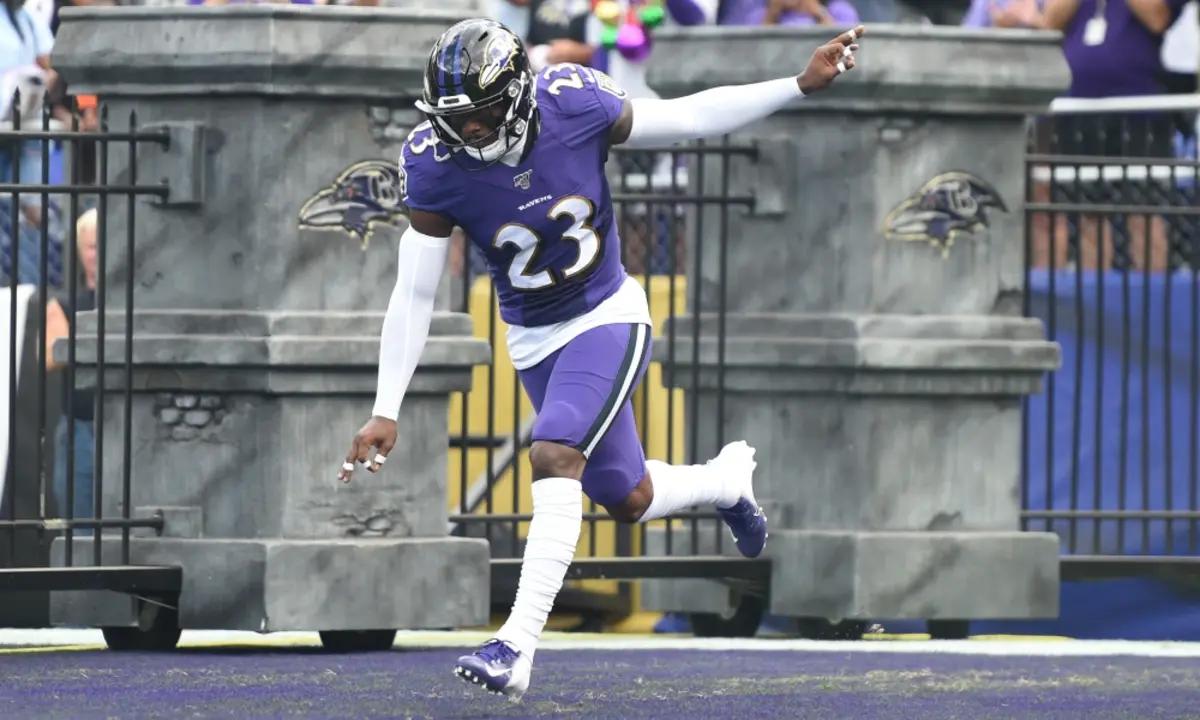 Newsstand: Former Notre Dame S Kyle Hamilton shines in Ravens debut