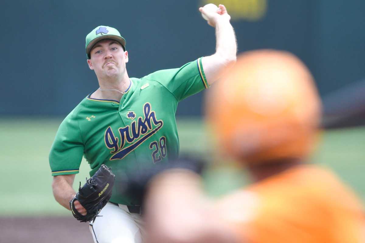 Notre Dame's John Michael Bertrand (28) pitches during game two of the NCAA Knoxville Super Regionals between Tennessee and Notre Dame at Lindsey Nelson Stadium in Knoxville, Tenn. on Saturday, June 11, 2022. Kns Tennessee Notre Dame Game 2