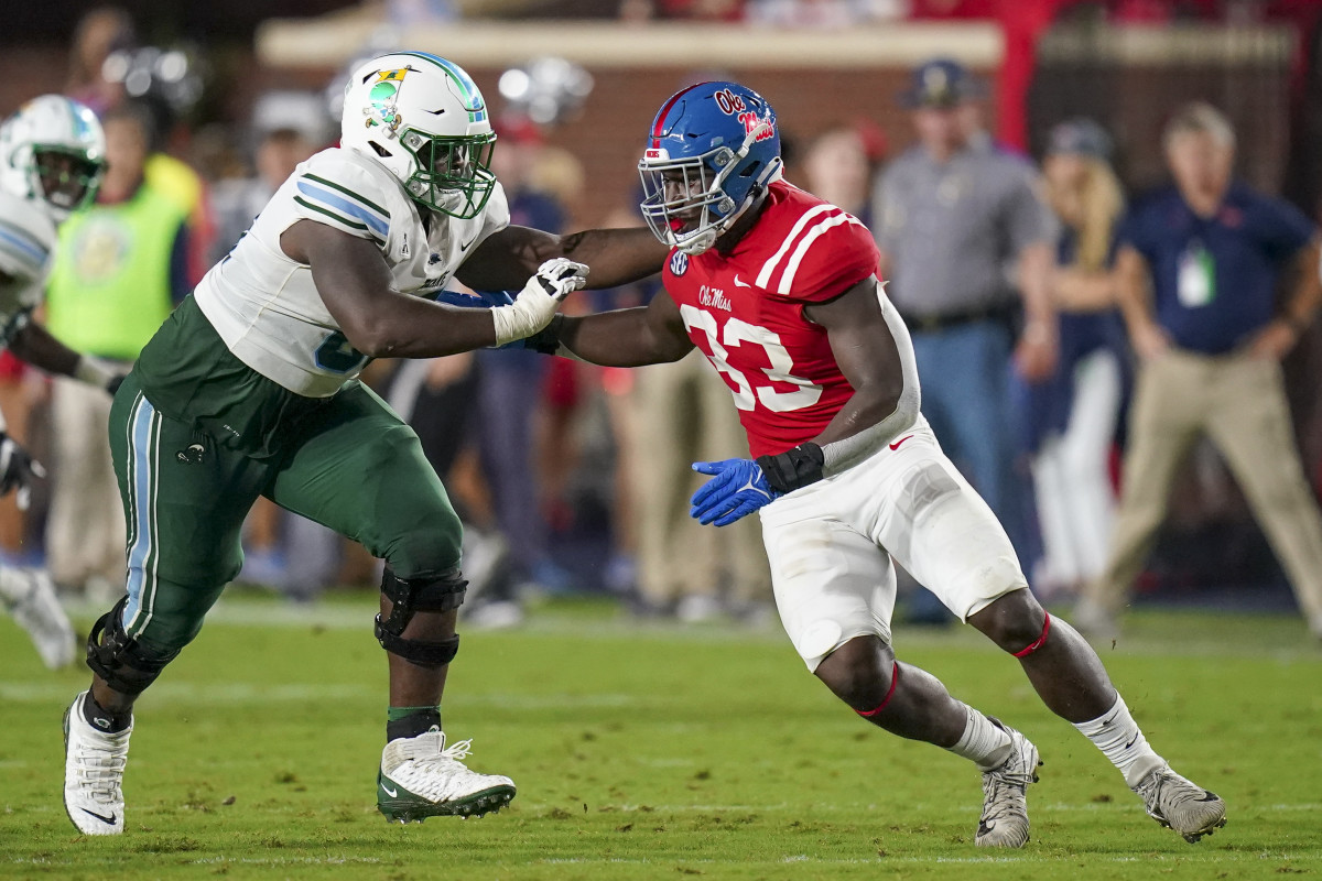 Ole Miss defensive end Cedric Johnson