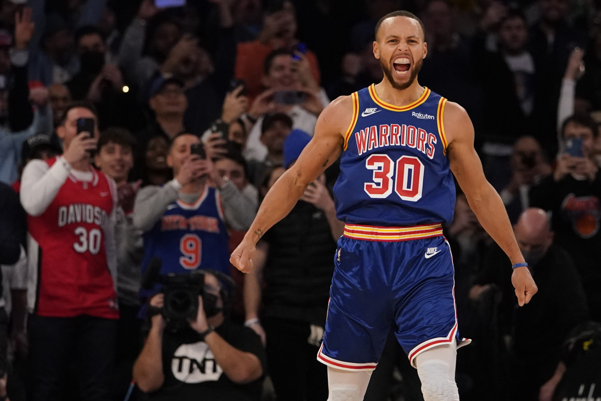 Knicks Player Calls Steph Curry 'Favorite Player of All-Time