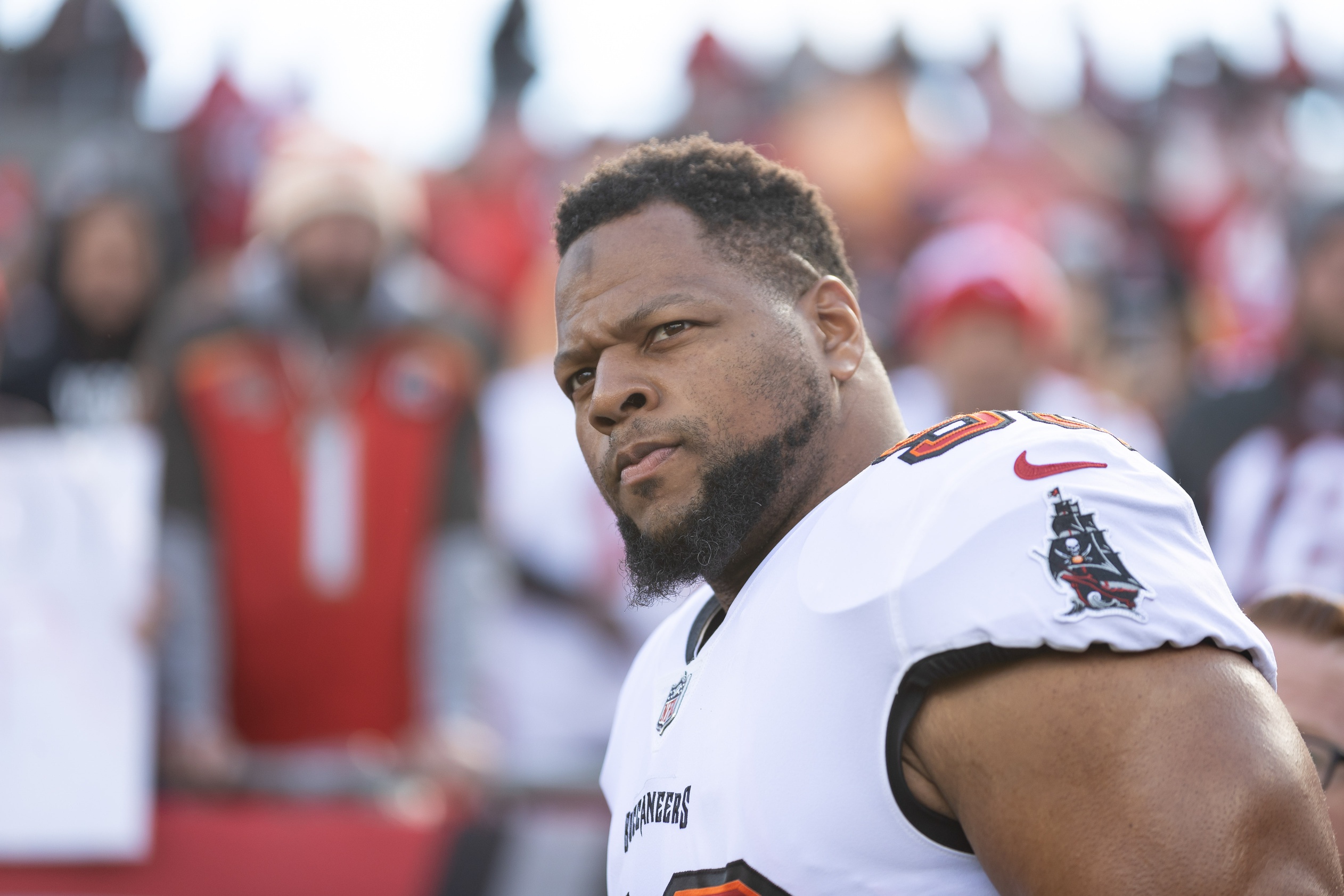 Los Angeles Rams defensive tackle Ndamukong Suh plays Minnesota Vikings  during an NFL football game Thursday, Sept. 27, 2018, in Los Angeles. (AP  Photo/Jae C. Hong Stock Photo - Alamy