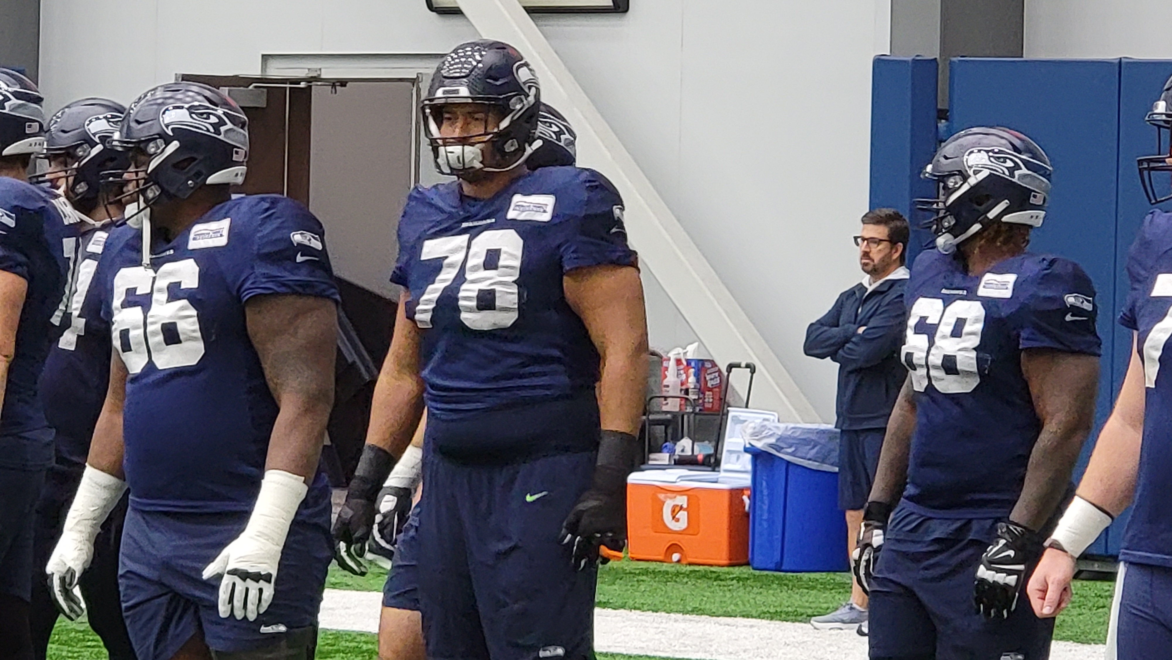 Seattle Seahawks tackle Stone Forsythe (78) walks off the field after  minicamp Tuesday, June 6, 2023, at the NFL football team's facilities in  Renton, Wash. (AP Photo/Lindsey Wasson Stock Photo - Alamy