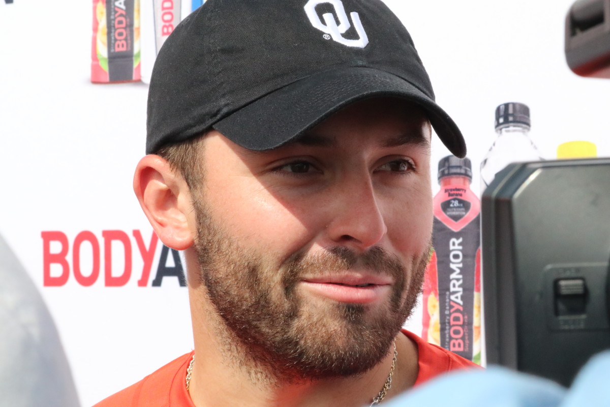 Former Oklahoma QB Baker Mayfield Still Waiting To Find Out His Future ...