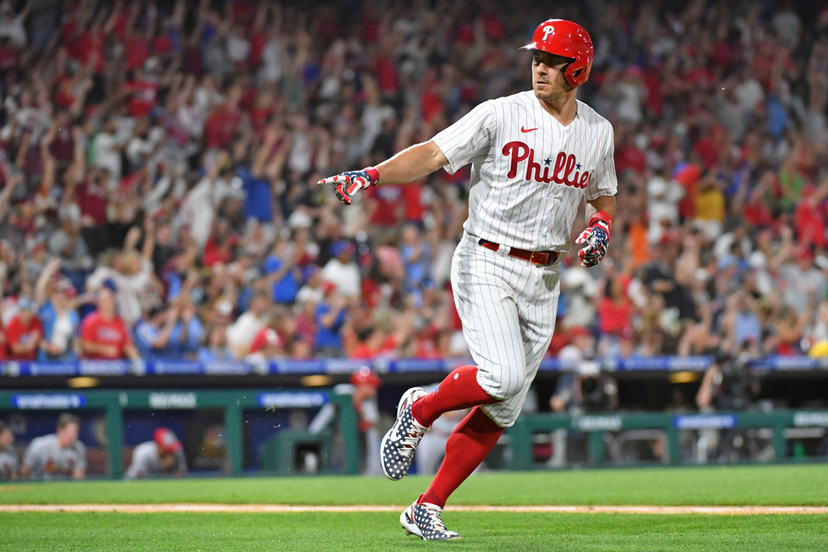 Phillies catcher Realmuto back from COVID-19 IL after 1 day – Daily Freeman