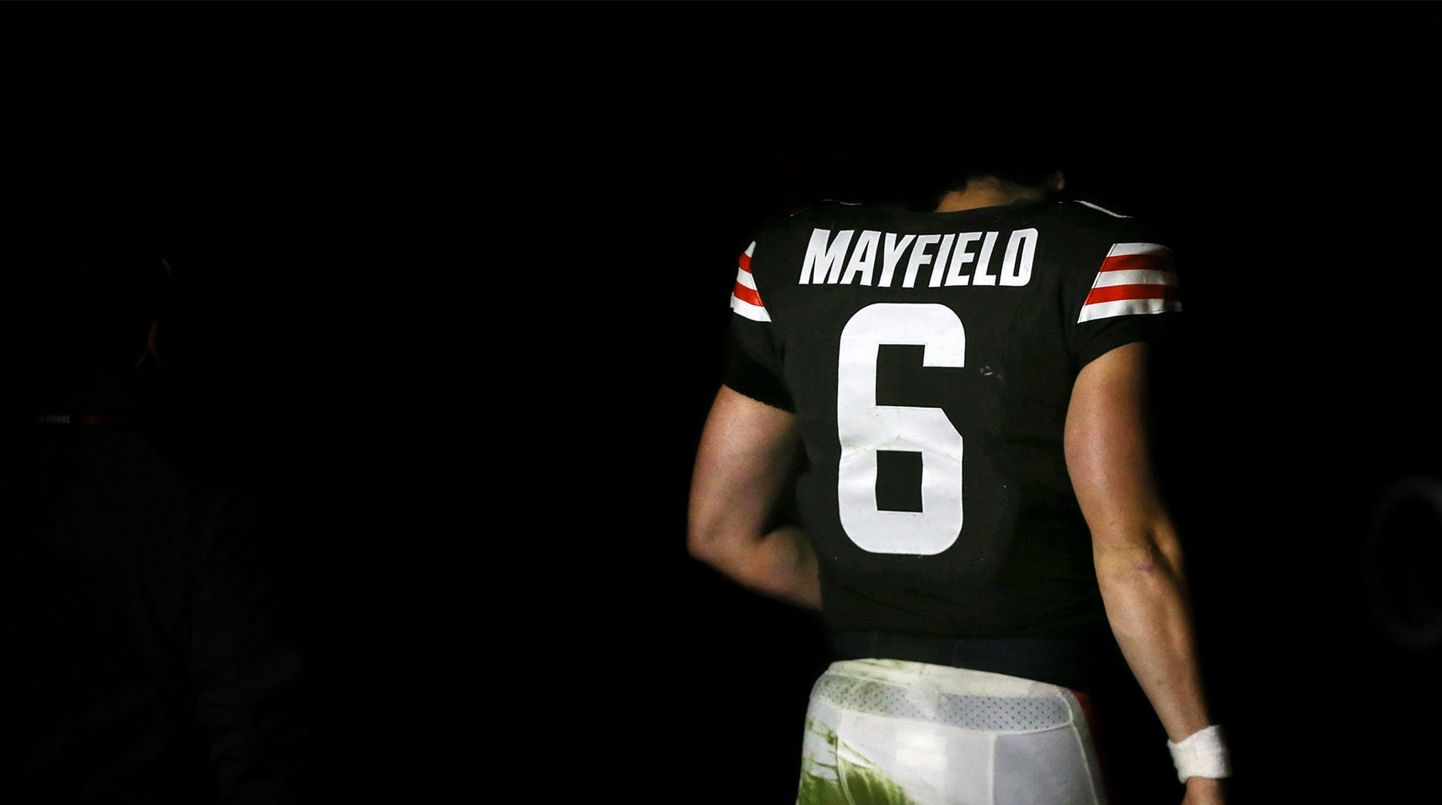 Baker Mayfield paid his Panthers teammate to use the No. 6 jersey - AS USA