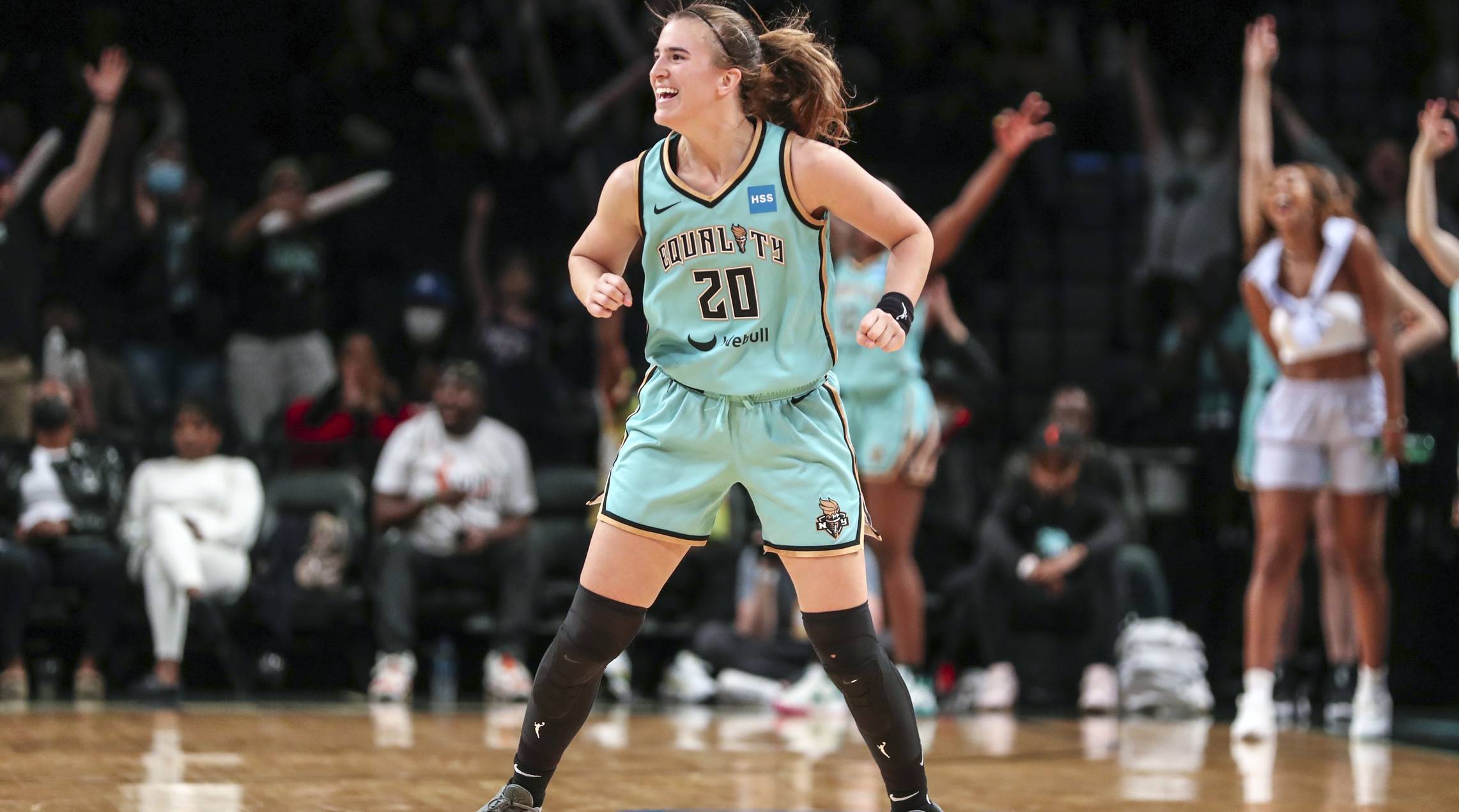 Sabrina Ionescu Becomes First WNBA Player With 30-Point Triple Double ...