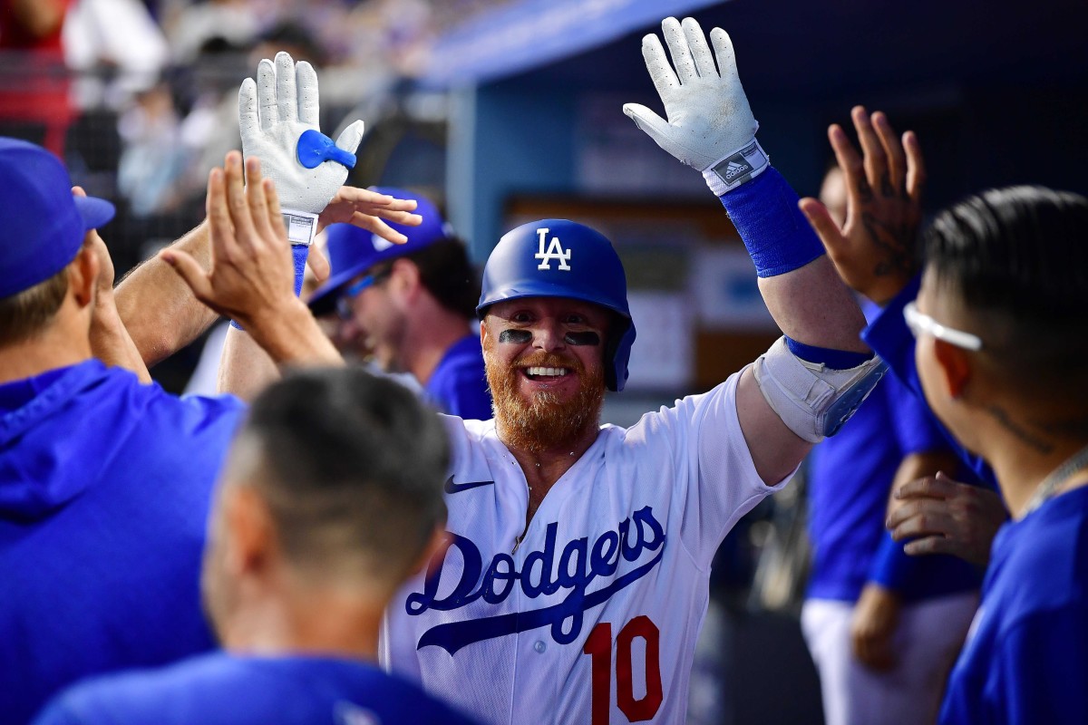 MLB rips Justin Turner for celebrating with Dodgers teammates