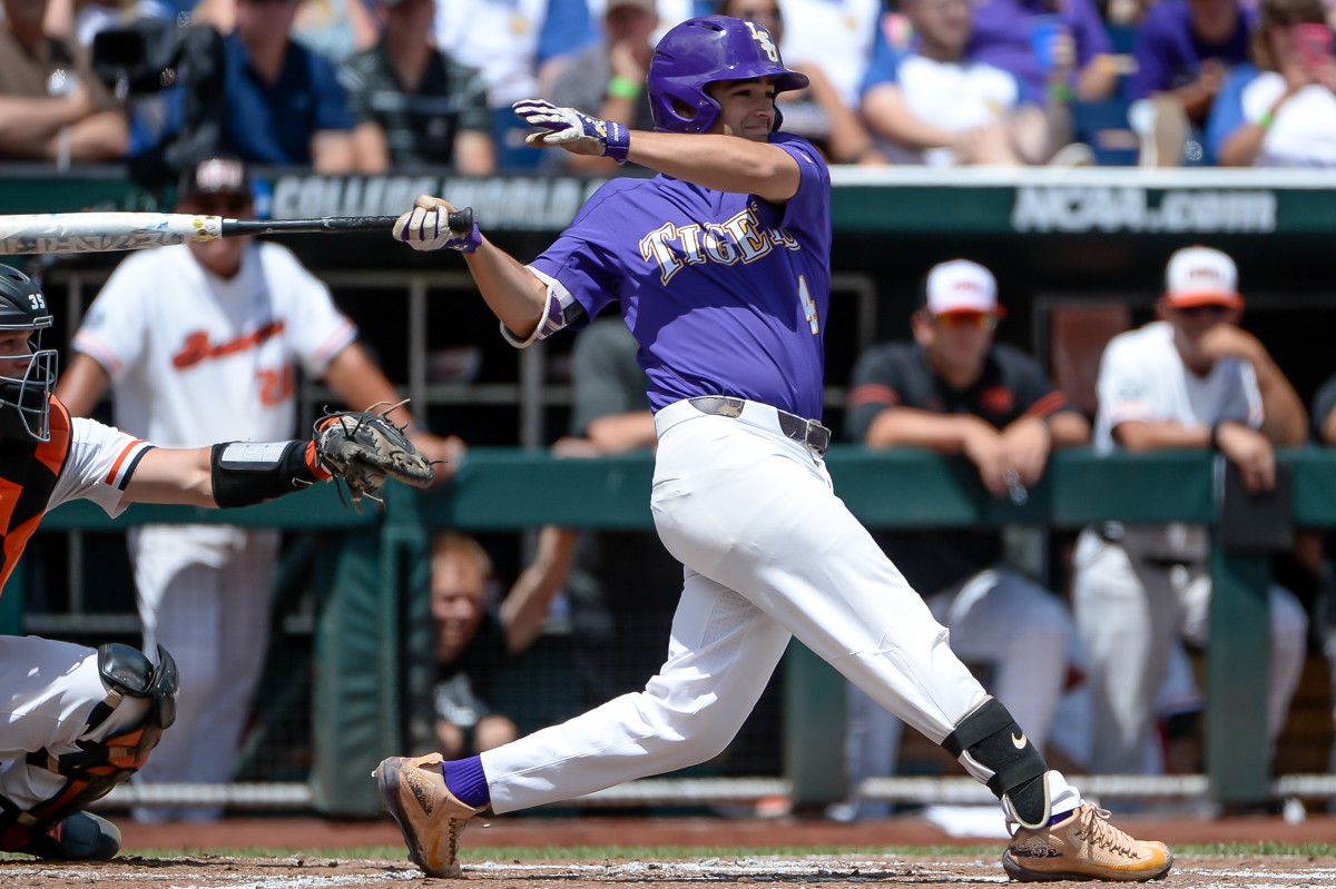 Former LSU infielder Josh Smith hits first career HR