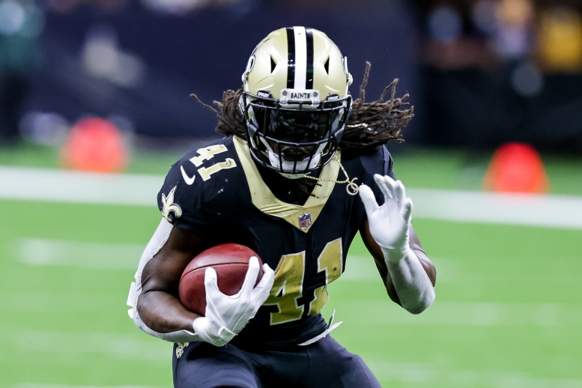 Alvin Kamara Wants to Finish Career with Saints - Sports Illustrated New  Orleans Saints News, Analysis and More