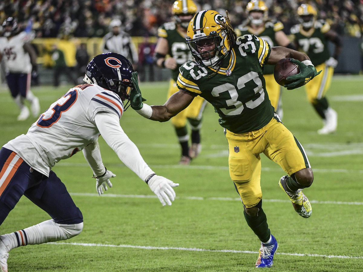 First test for 'new' Bears defense: Aaron Jones, A.J. Dillon - Chicago