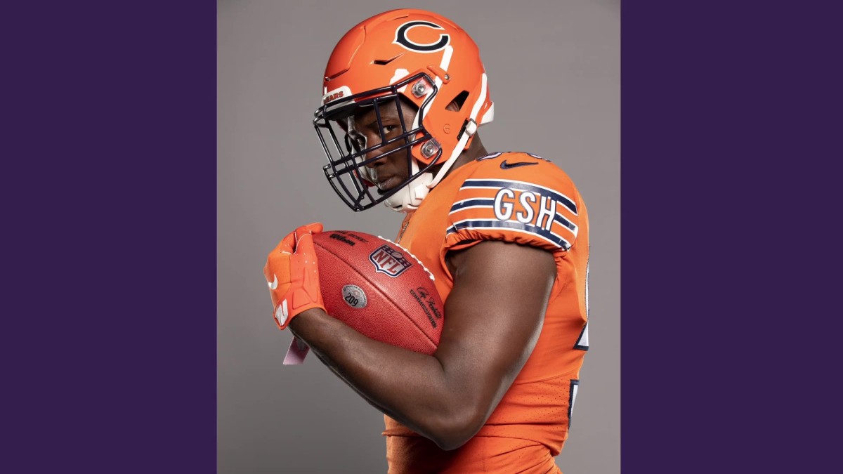 Whoa! The Bears Just Unveiled Awesome Orange Alternate Helmets - Bleacher  Nation