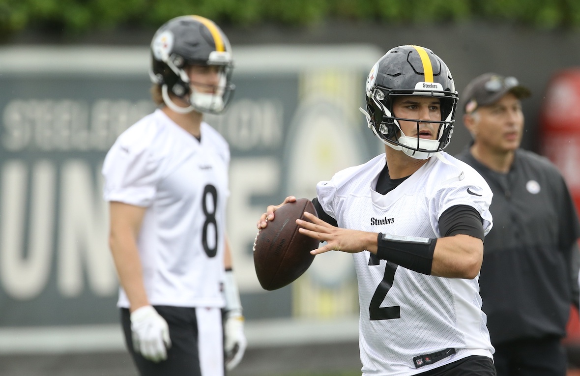 Pittsburgh Steelers Roster Projection: Only Two QBs Make The Cut ...