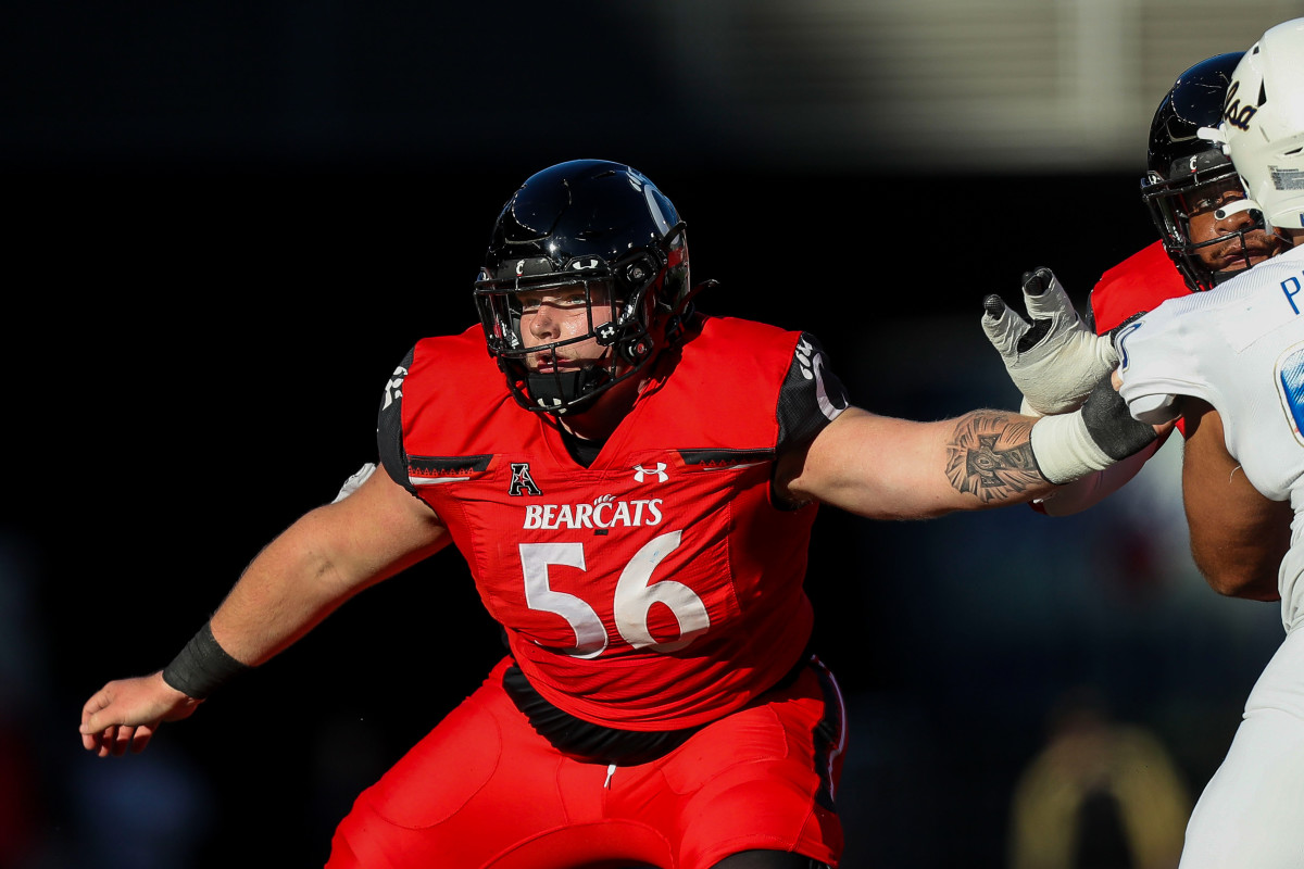 Look: Marquise Copeland Flashes Super Bowl Ring - All Bearcats