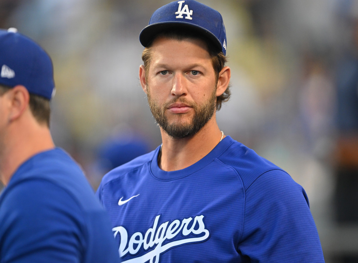 Dave Roberts drops Clayton Kershaw plan amid suspended Dodgers