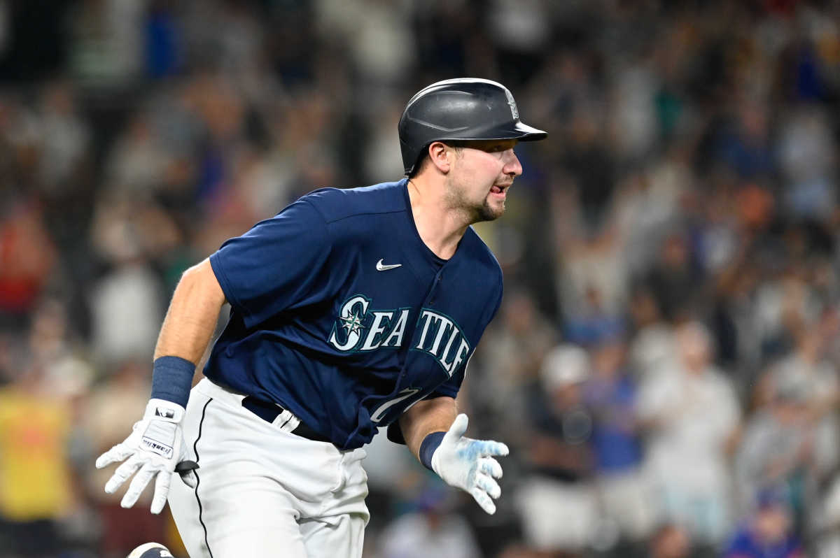 A way too early look at the projected Seattle Mariners' 26-man roster - The  Athletic