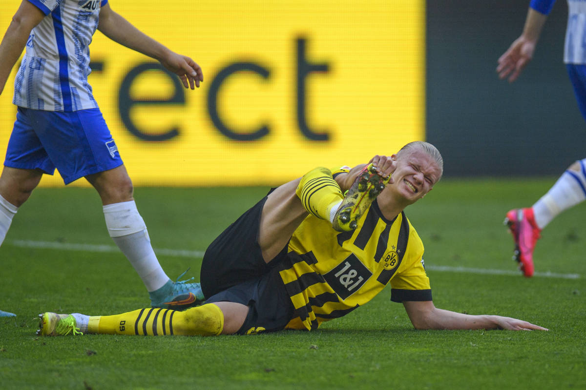 Erling Haaland pictured grimacing during Dortmund's game with Hertha Berlin in May 2022